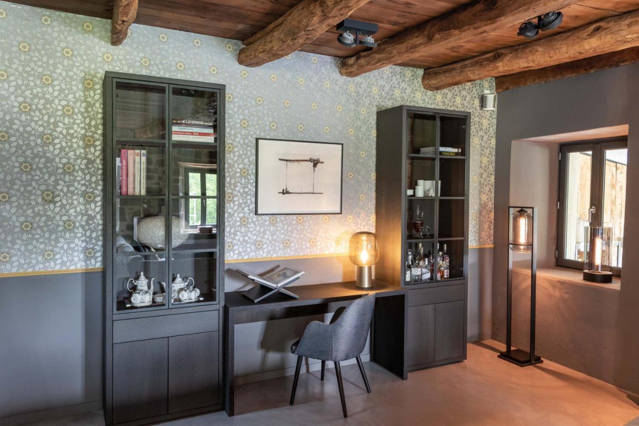 Maison De La Bonne Vie Therondels Esterno foto
